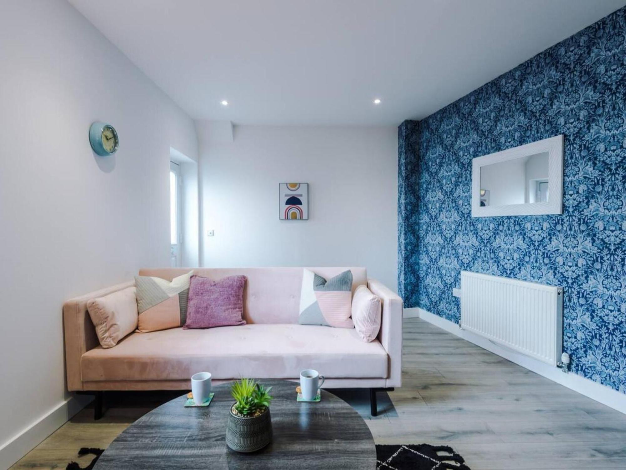 The Ecclesian Deluxe Apartments Near Trafford Centre Eccles Train Station Manchester Eksteriør billede