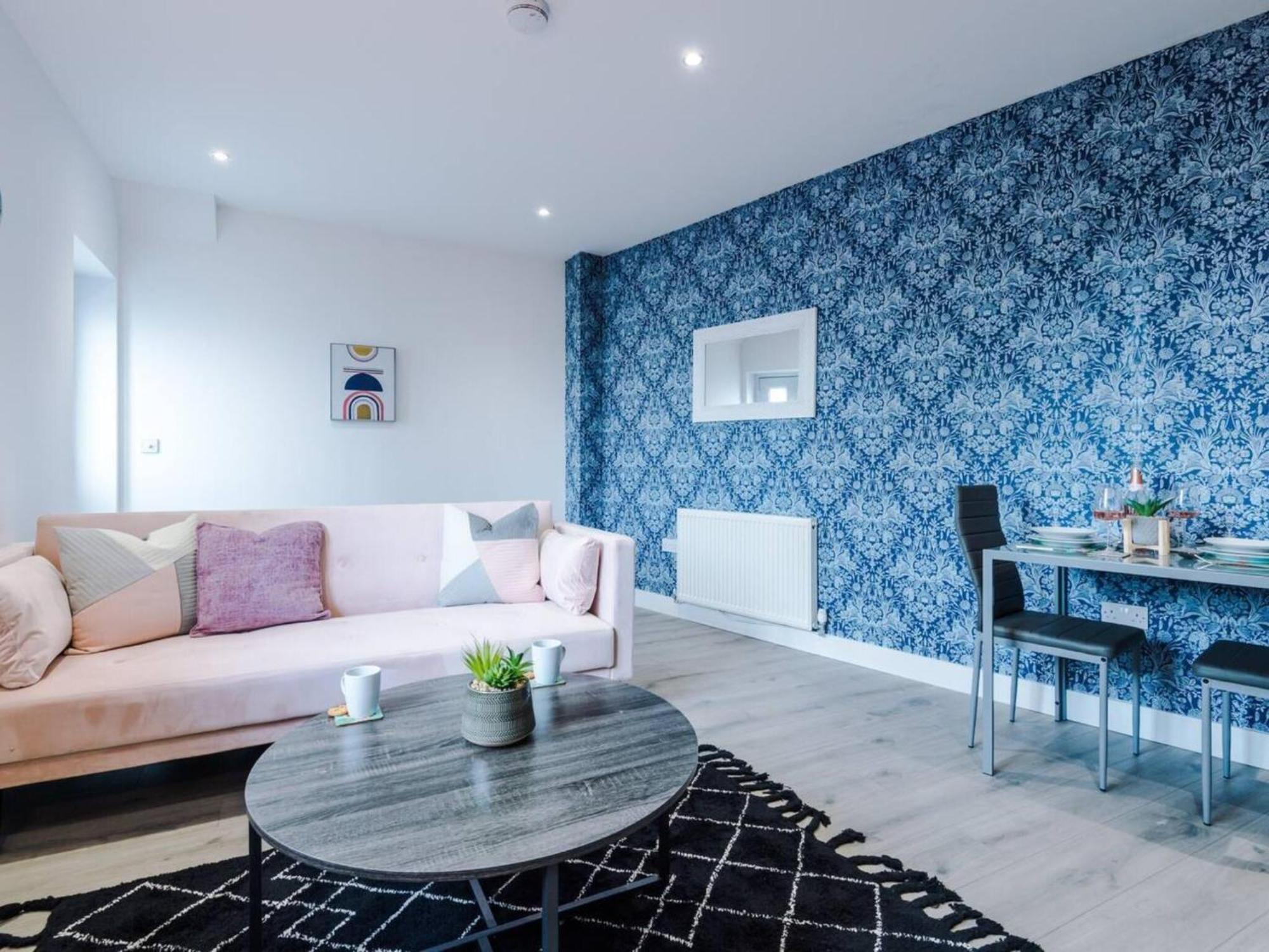 The Ecclesian Deluxe Apartments Near Trafford Centre Eccles Train Station Manchester Eksteriør billede